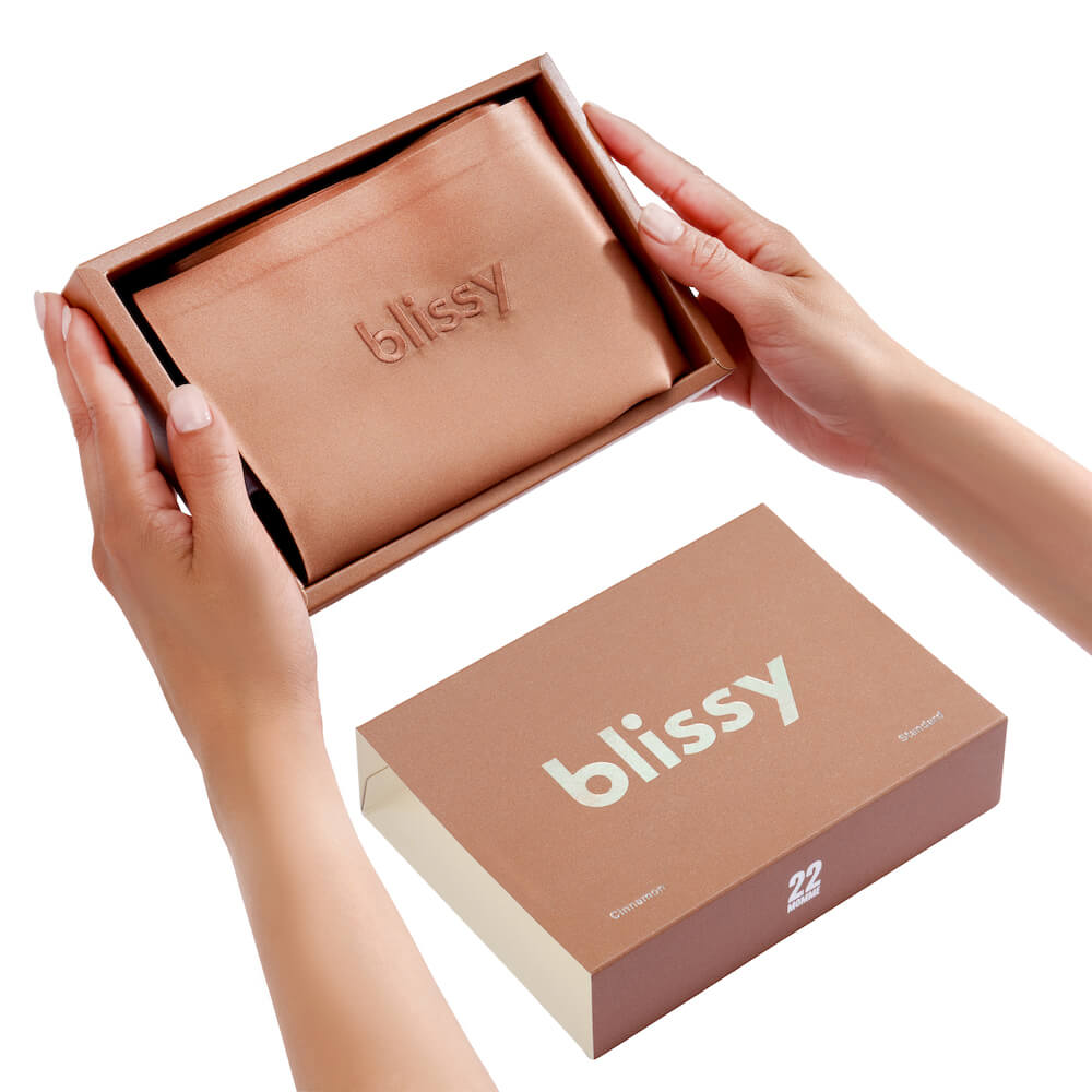 Blissy Cinnamon Silk Pillowcase Detail – Standard