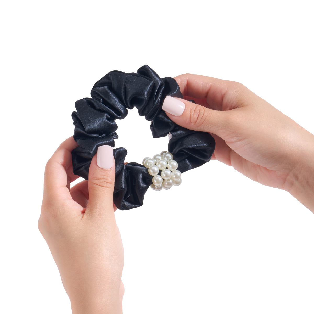Black Blissy Petite Pearl Scrunchies – Blissy Premium Silk