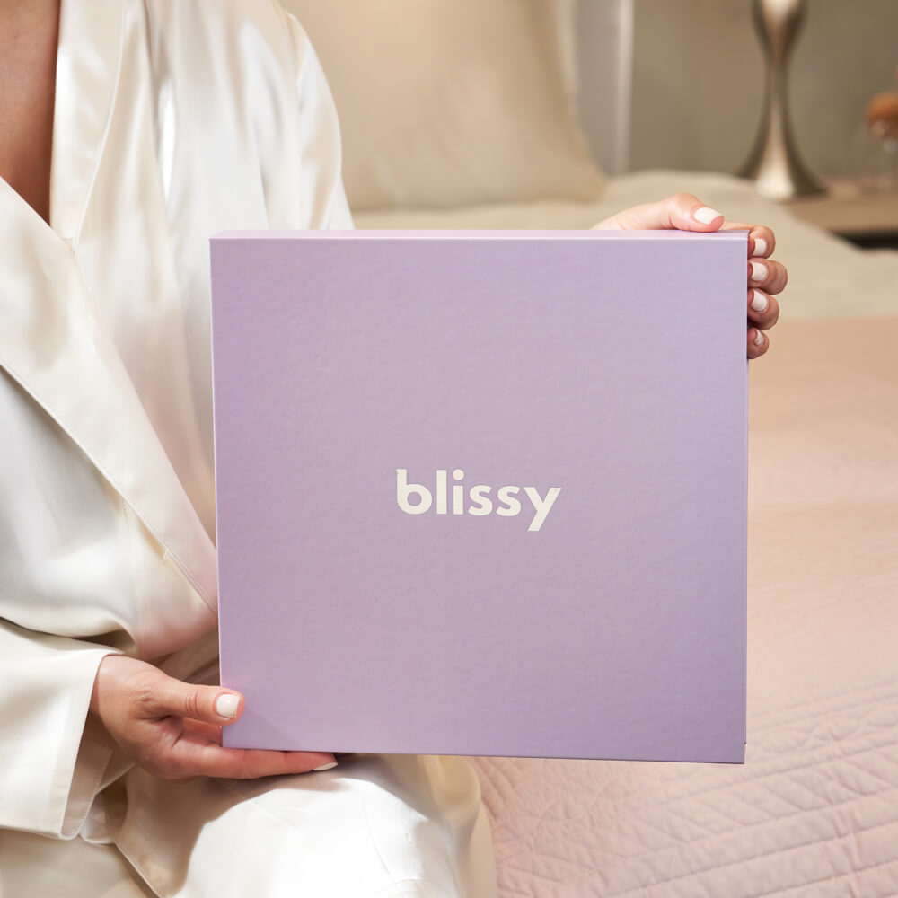 Blissy Lavender Silk Blissy Dream Set Detail – Standard