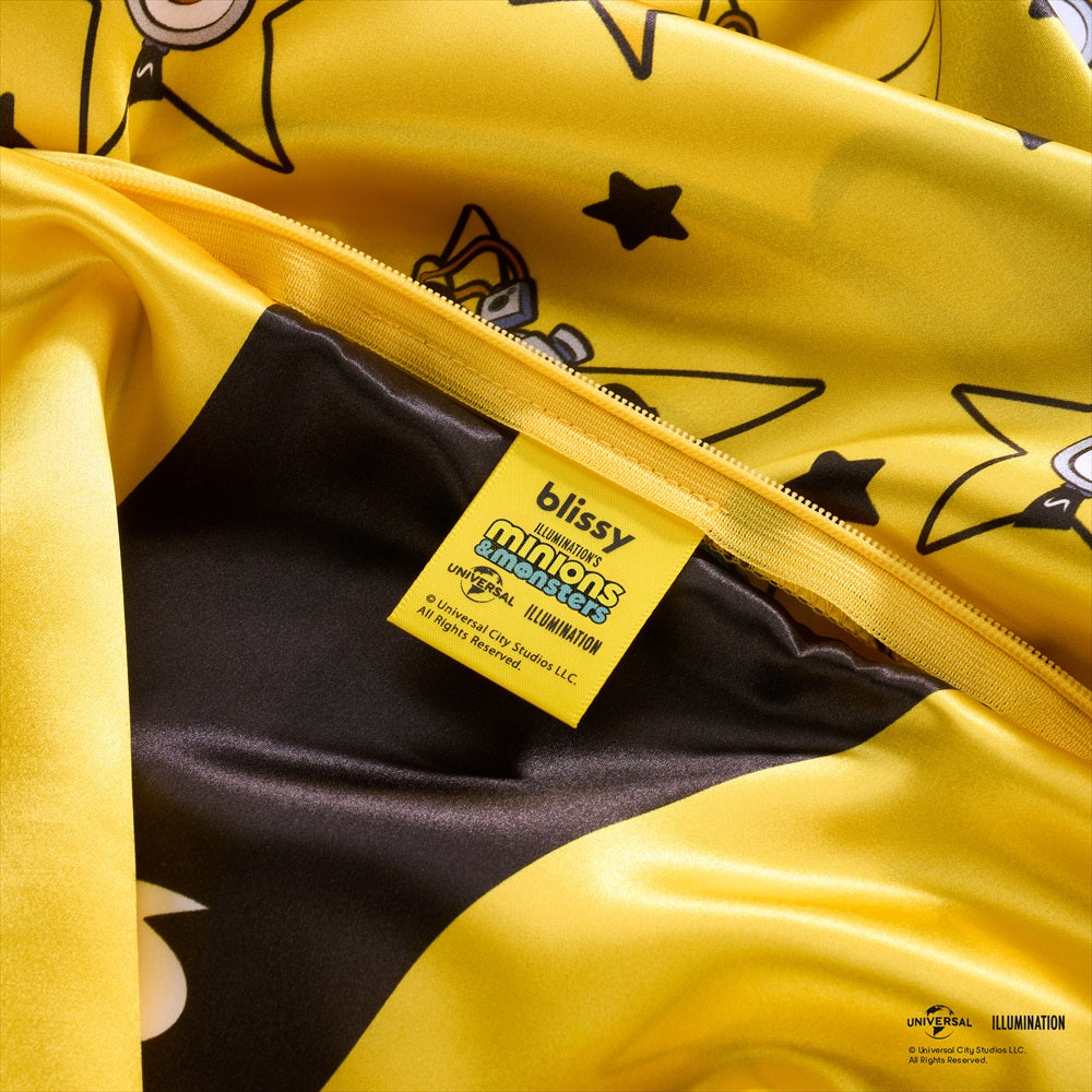 Pillowcase - Minions & Monsters - Seeing Stars - Junior Standard