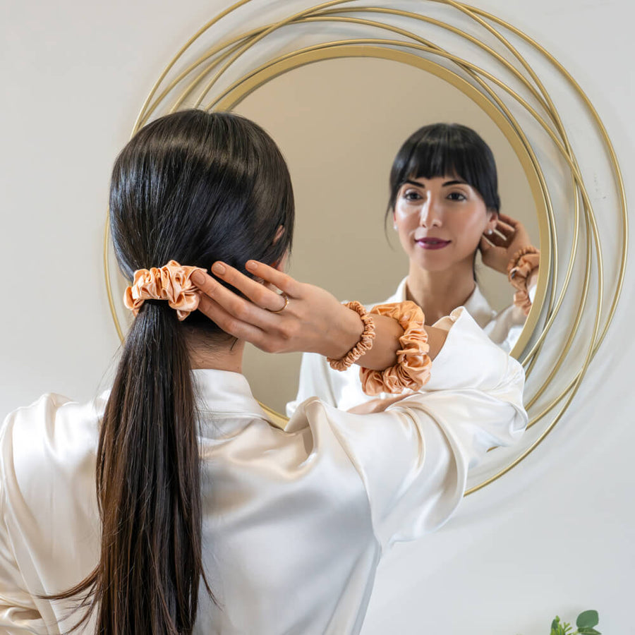 Blissy Peach Silk Blissy Scrunchies Detail –