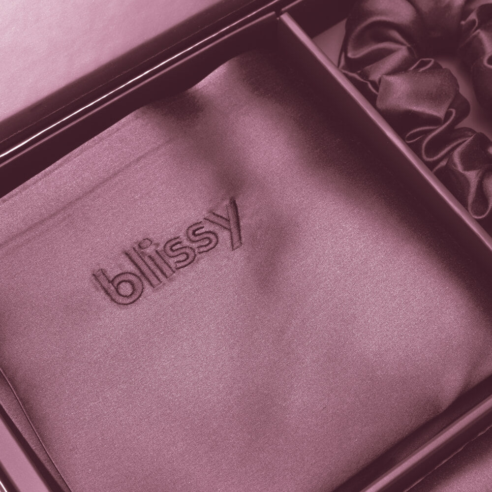 Blissy Plum Silk Blissy Dream Set Detail – Queen