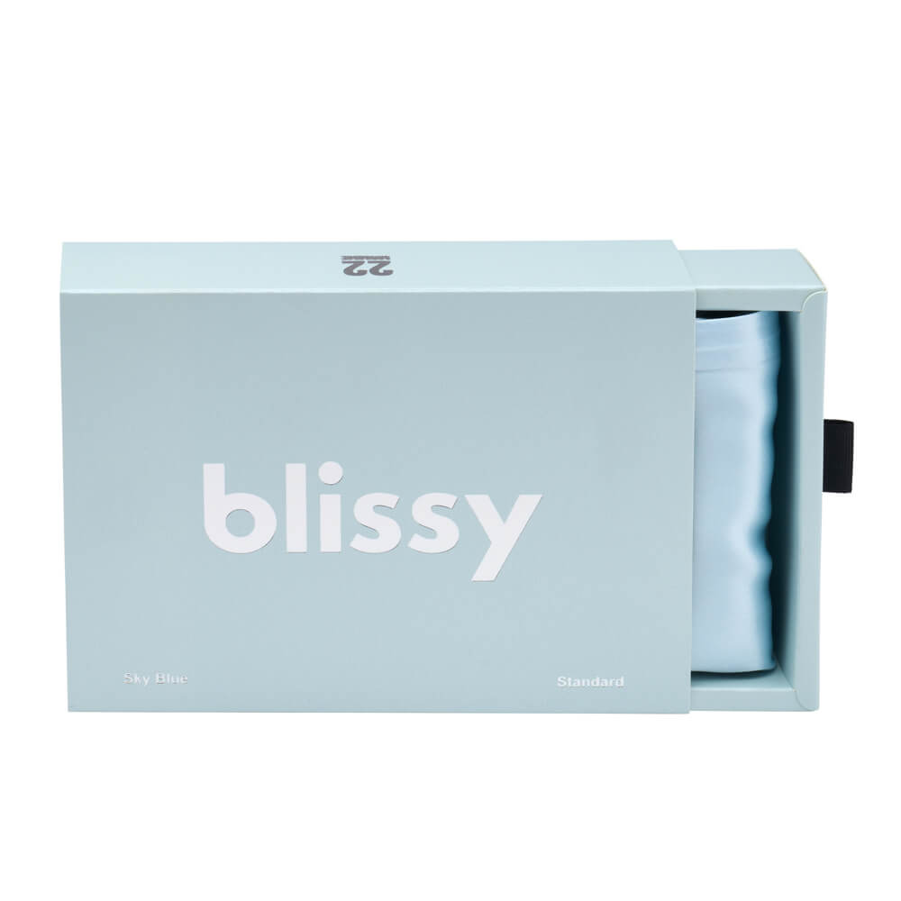 Blissy Sky Blue Silk Pillowcase Detail – Queen