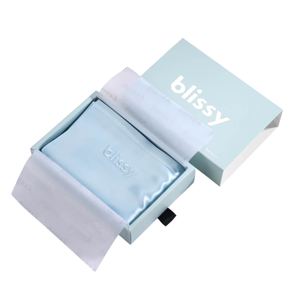 Blissy Sky Blue Silk Pillowcase Detail – Queen