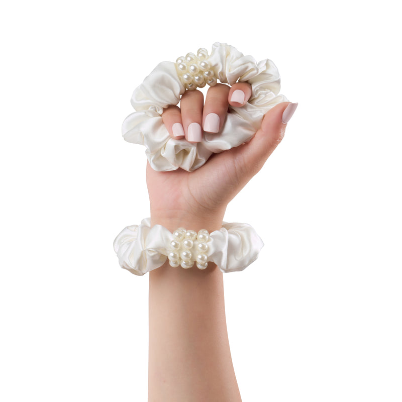 Blissy Petite Pearl Scrunchies - White