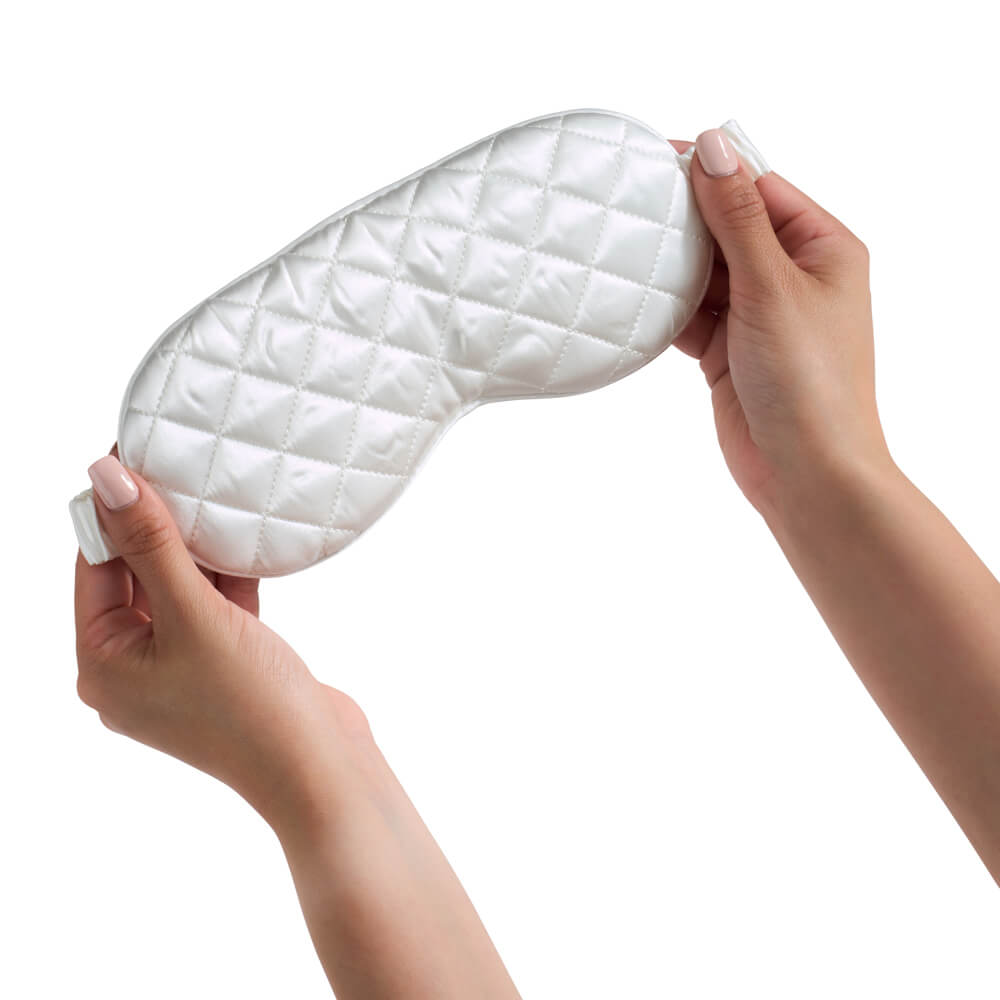 White Sleep Mask Close-Up – Blissy 22 Momme Silk