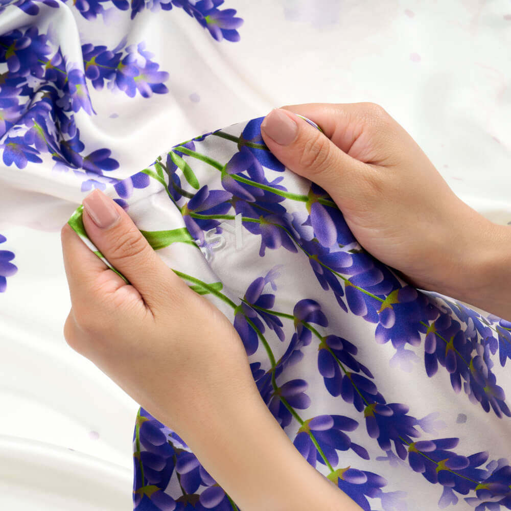Blissy Zodiac Flower Silk Pillowcase Detail – Queen