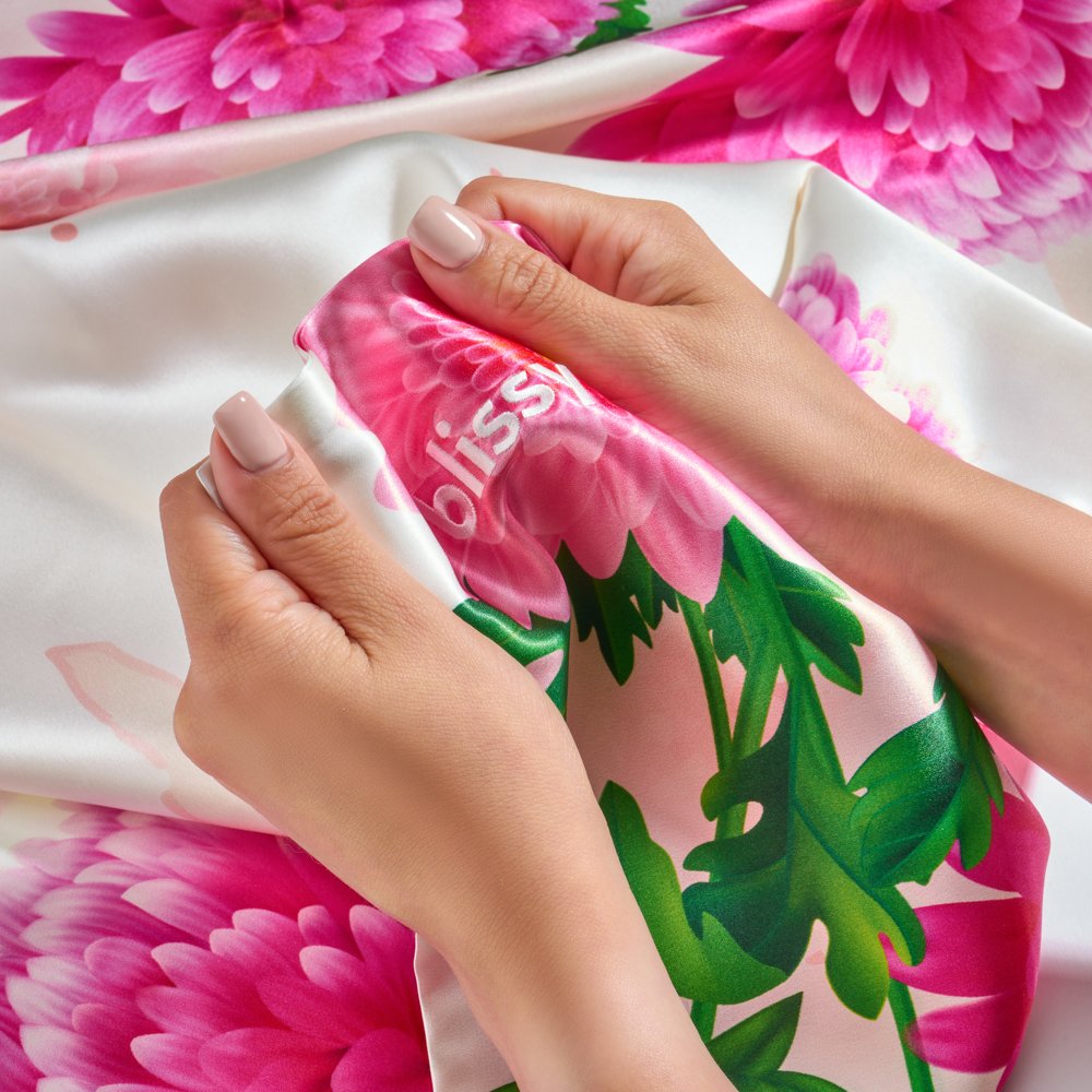 Zodiac Flower Pillowcase Close-Up – Blissy 22 Momme Silk
