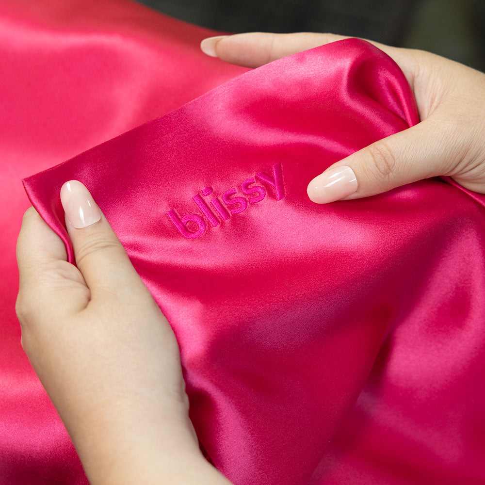 Blissy King Hibiscus Pillowcase Lifestyle – Mulberry Silk