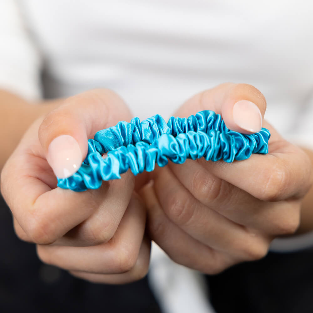 Bahama Blue Blissy Skinny Scrunchies – Blissy Premium Silk