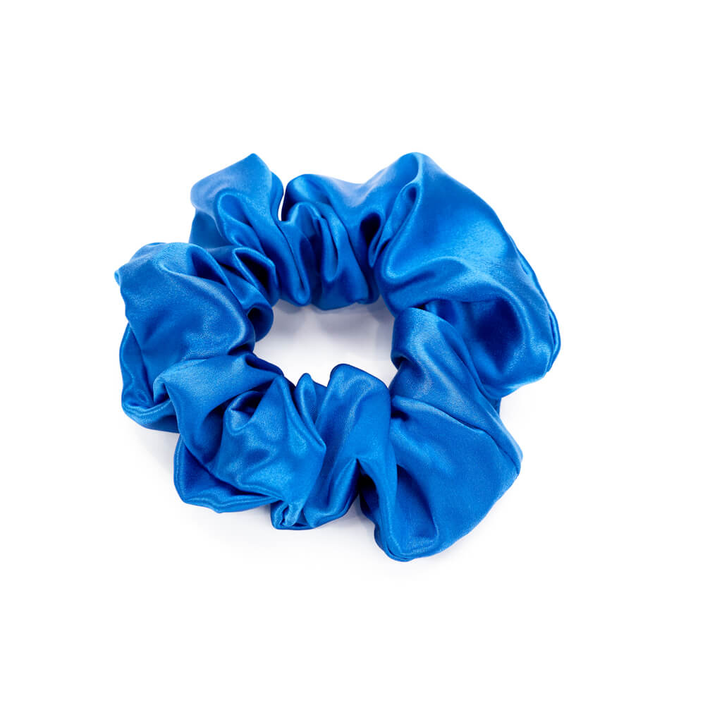 Azure Blissy Scrunchies Close-Up – Blissy 22 Momme Silk