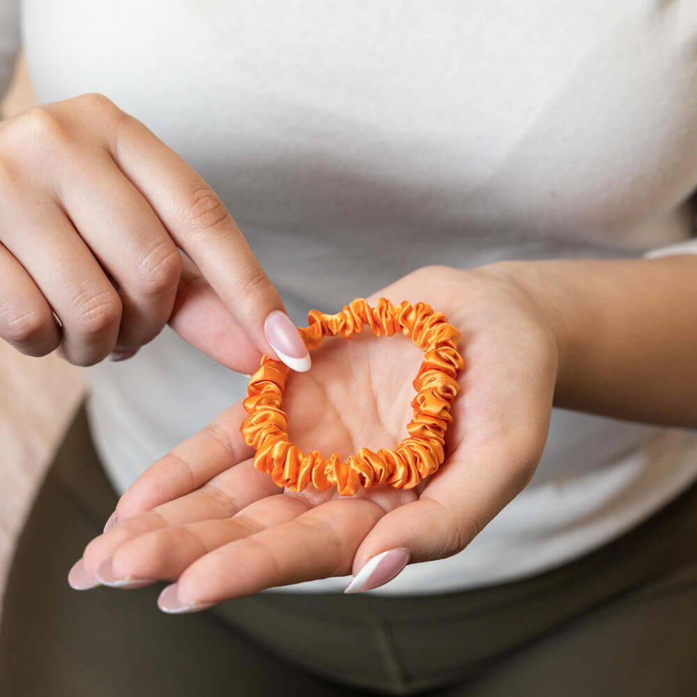 Coral Blissy Skinny Scrunchies – Blissy Premium Silk