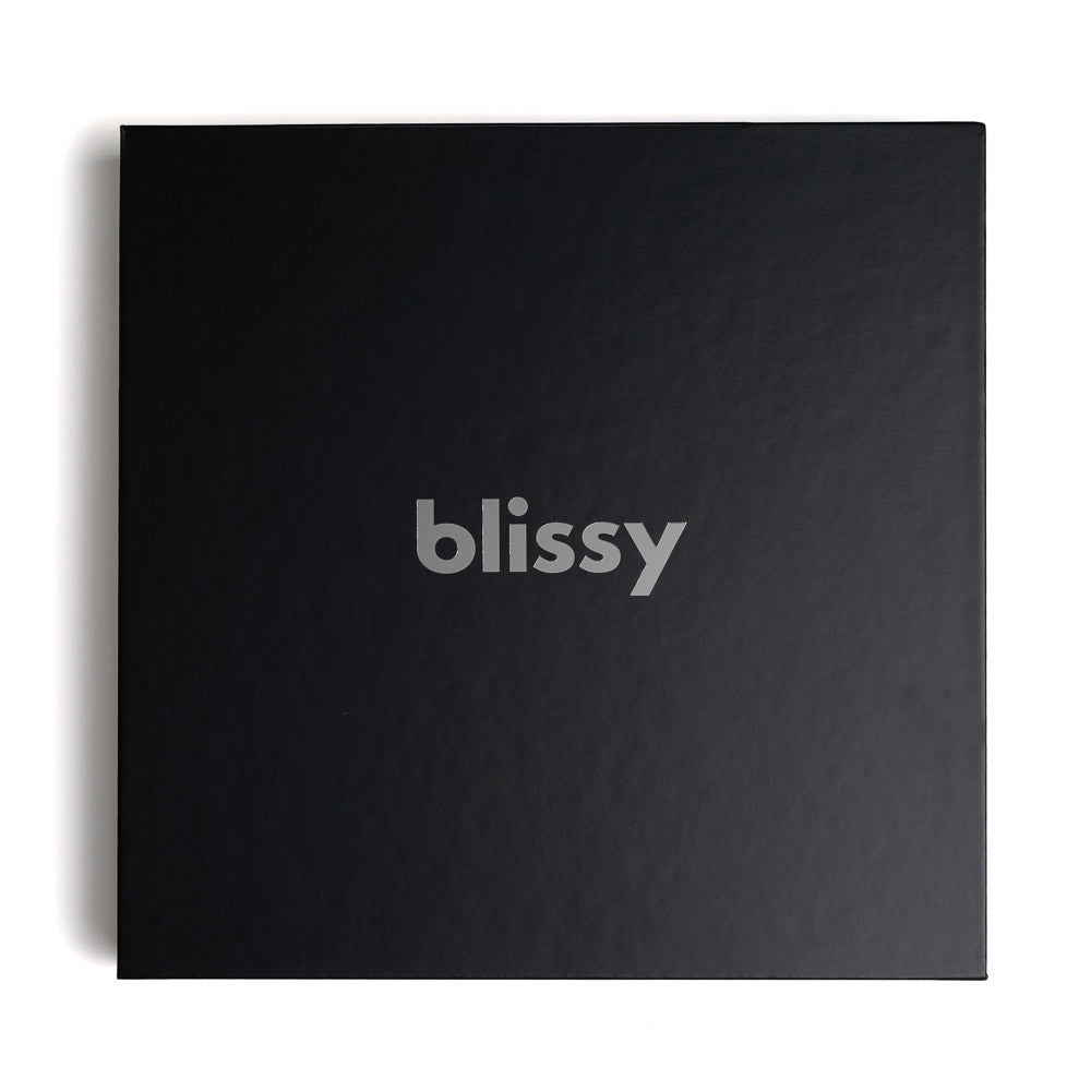 Blissy Black Silk Blissy Dream Set Detail – King