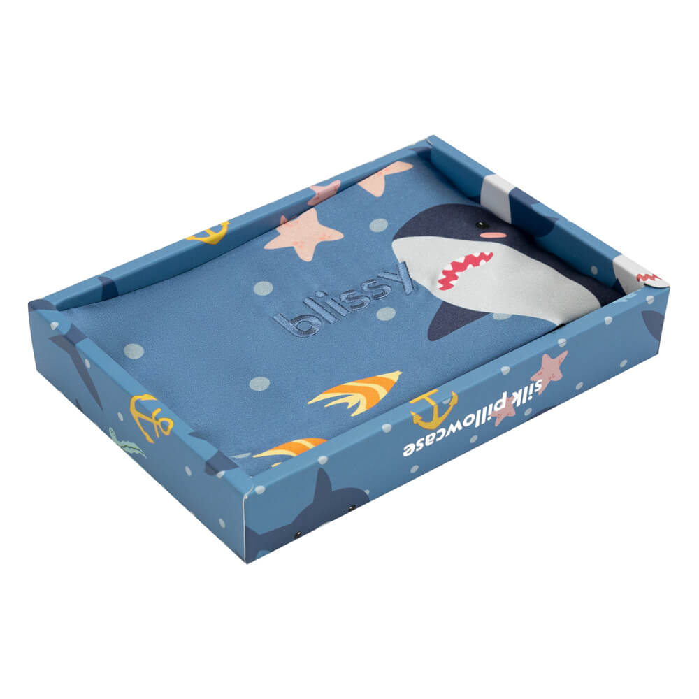 Blissy Shark Pillowcase Lifestyle – Mulberry Silk