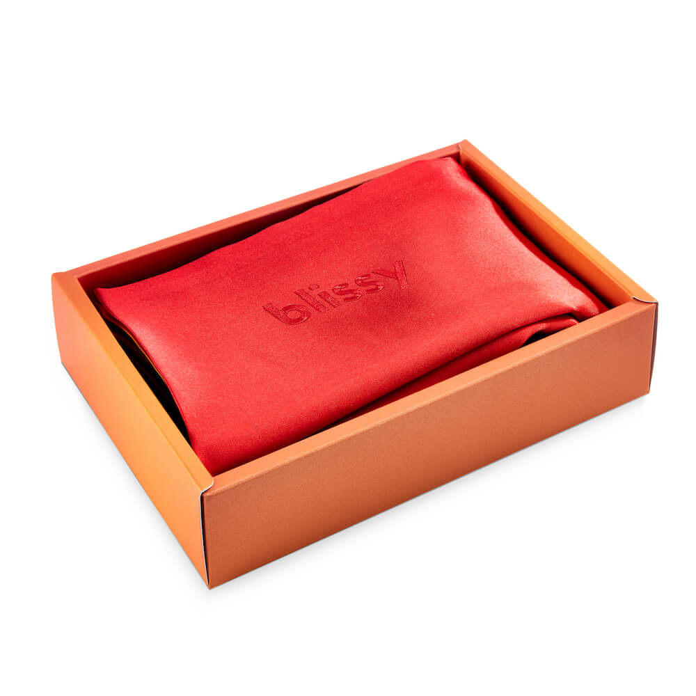 Blissy Queen Orange Ombre Pillowcase Lifestyle – Mulberry Silk