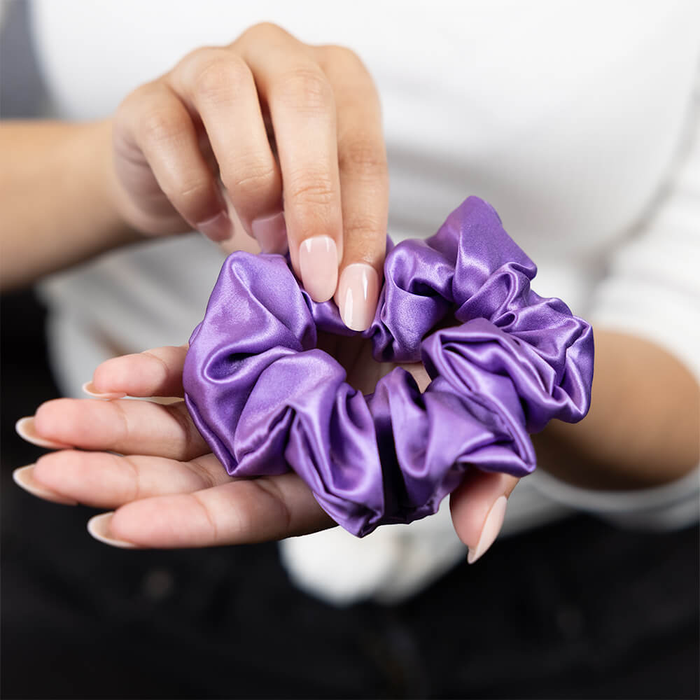 Blissy Orchid Silk Blissy Scrunchies Detail –
