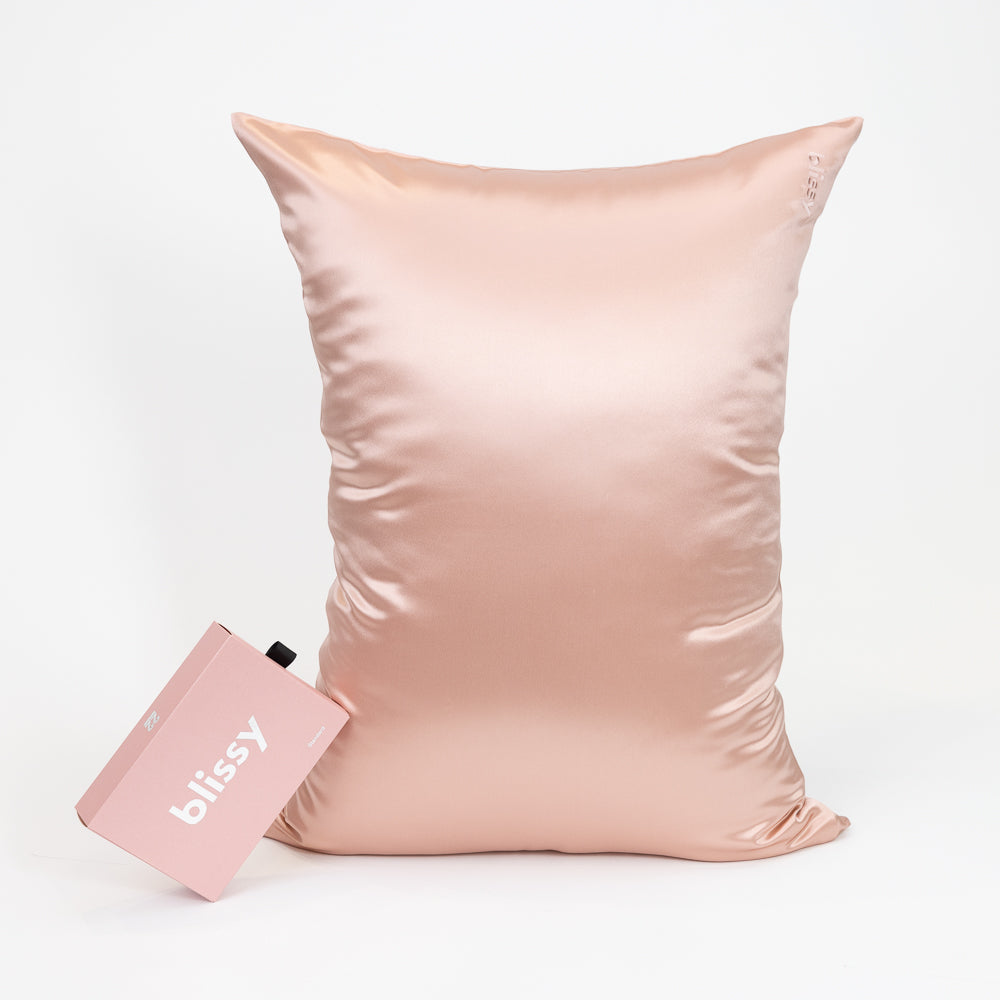 Blissy Queen Rose Gold Pillowcase Lifestyle – Mulberry Silk